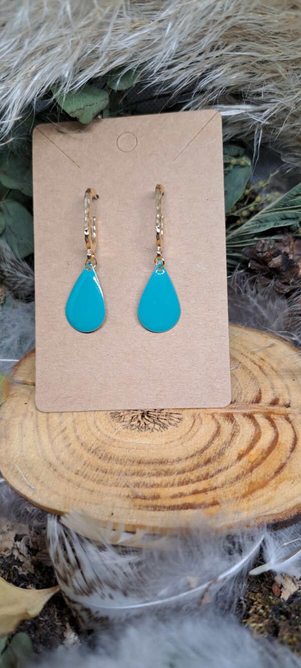 BOUCLES D'OREILLES