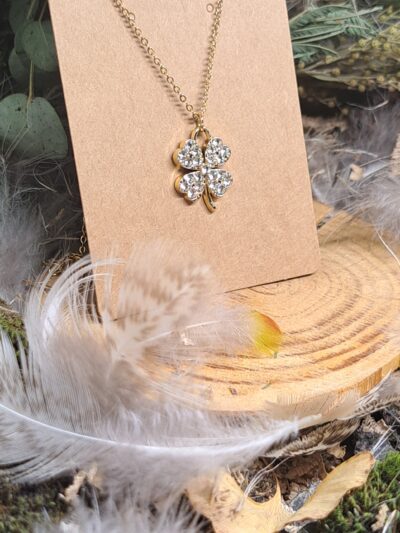 Chaine et Pendentif Trèfle porte bonheur