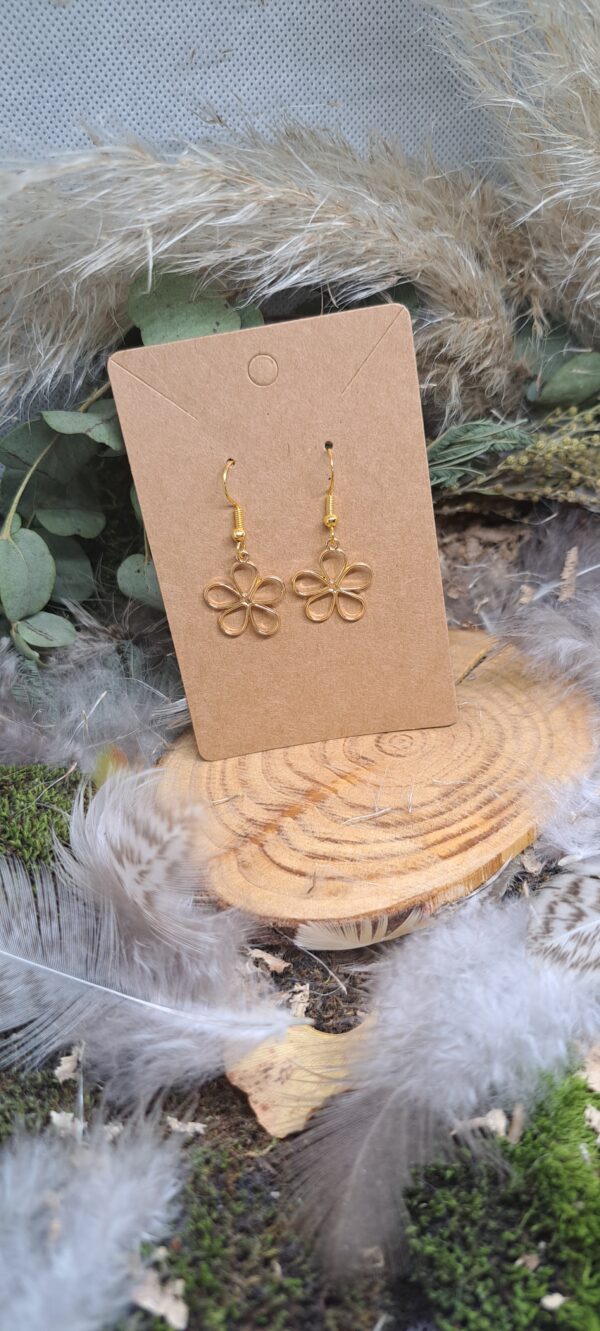 BOUCLE D'OREILLE