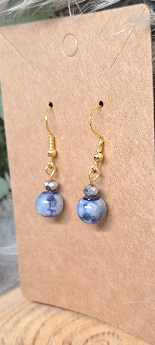 BOUCLE D'OREILLE