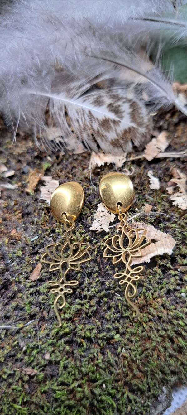 BOUCLE D'OREILLE