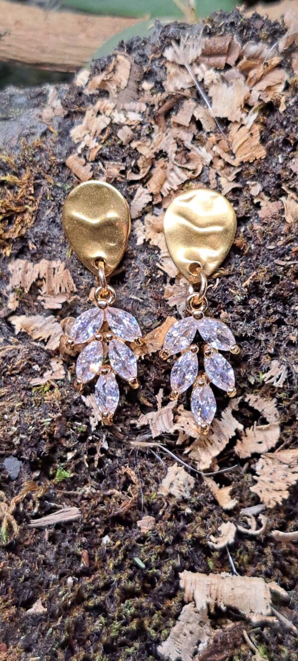 BOUCLE D'OREILLE