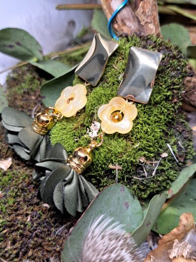 BOUCLE D'OREILLE