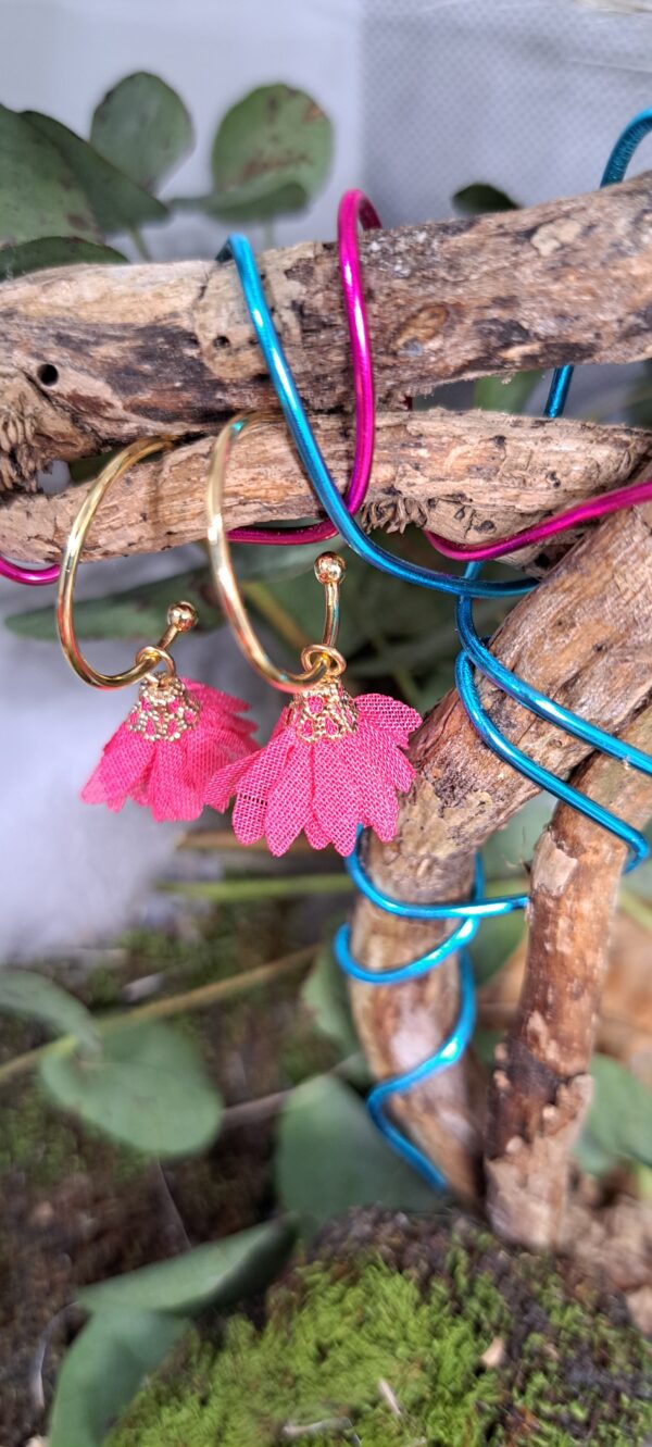 BOUCLE D'OREILLE
