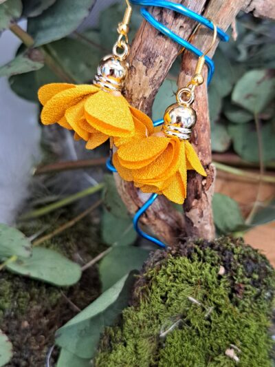 BOUCLE D'OREILLE