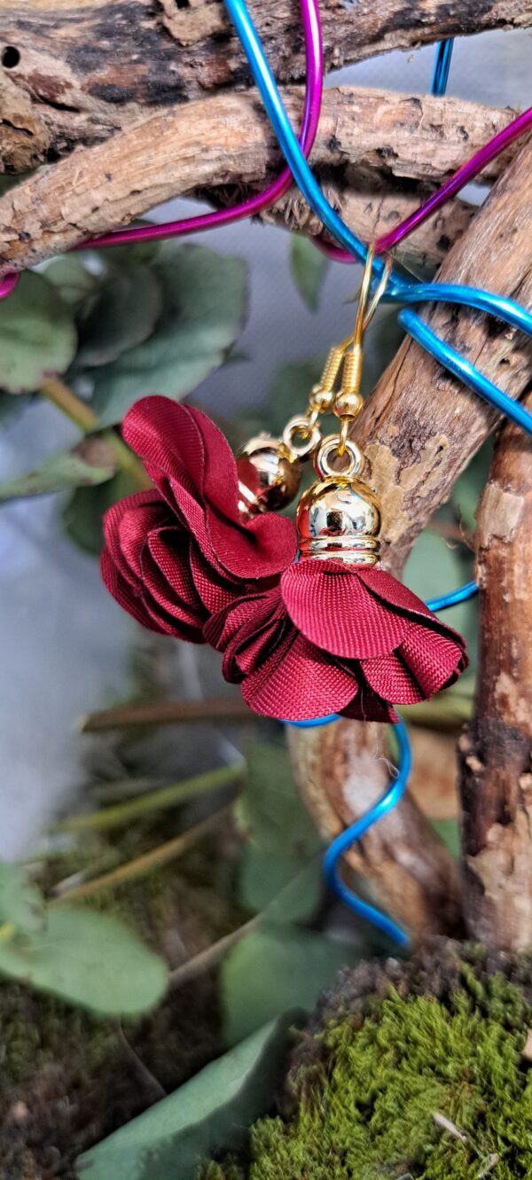 BOUCLE D'OREILLE