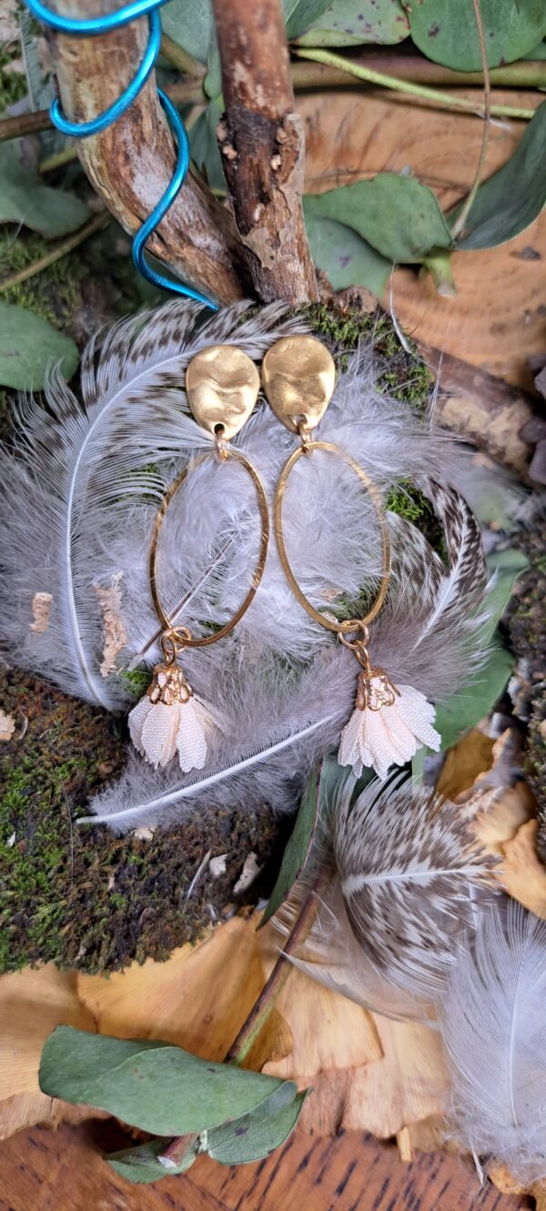 BOUCLE D'OREILLE