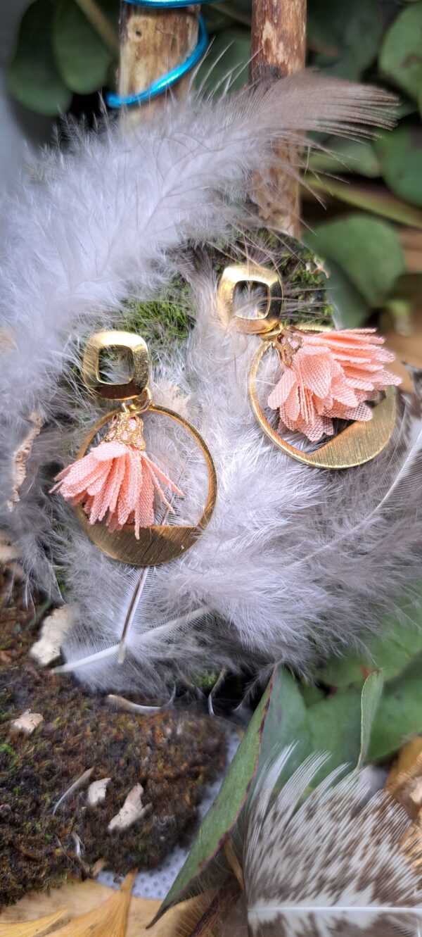 BOUCLE D'OREILLE