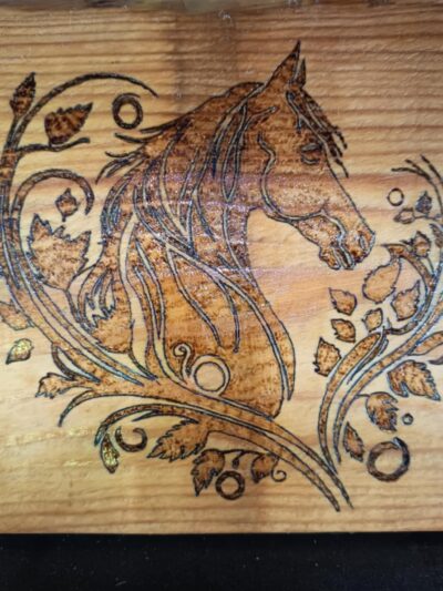 Planche décorative cheval